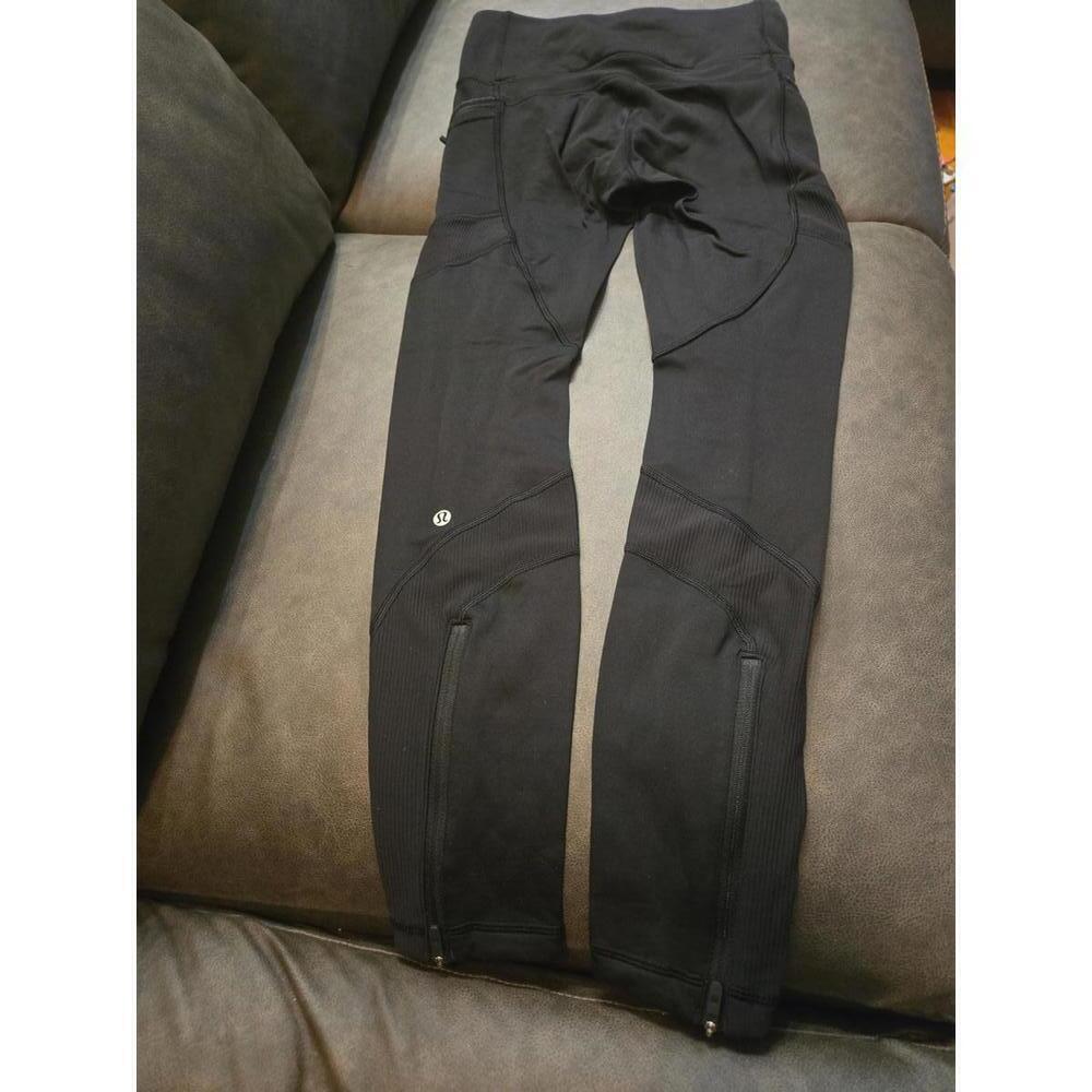Lululemon Black Women's Leggings Size 4 - Picture 5 of 5
